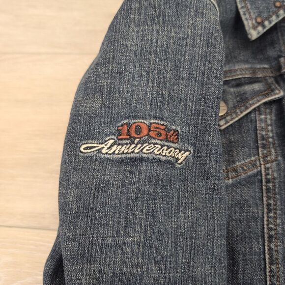 Harley-Davidson Women's 105th Anniversary Jean Denim Jacket Size Medium Biker - Picture 3 of 10
